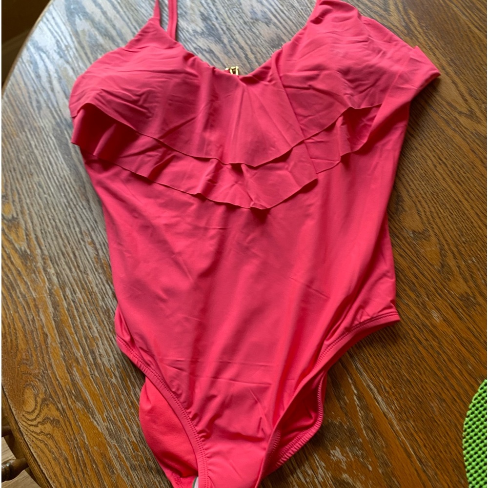 Women’s bathing suit brand new never worn